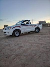 هايلكس • ٢٠٠٦ • رقم صلاح الدين