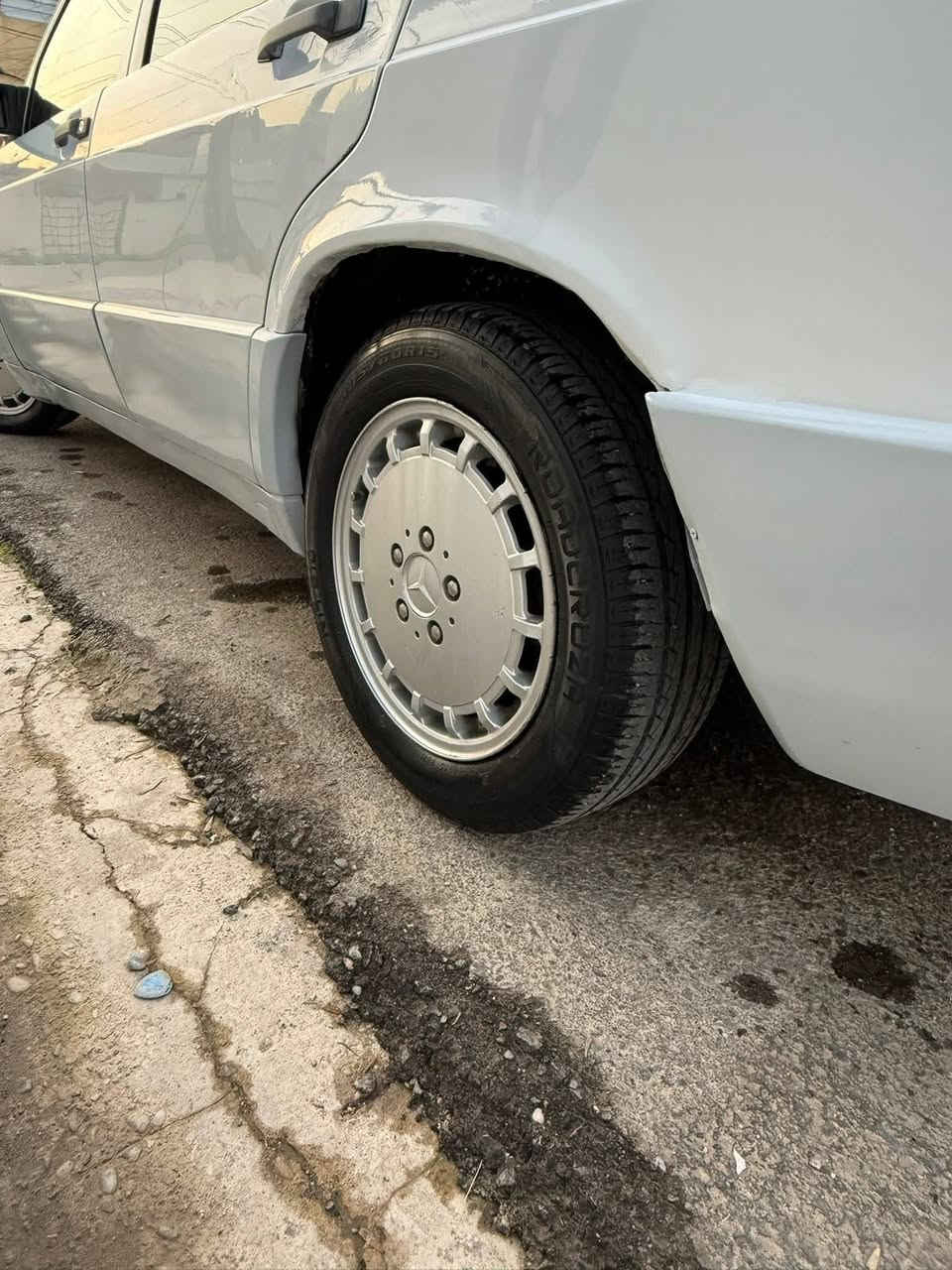 قفلها 40 تفاصيلها خابر***********
