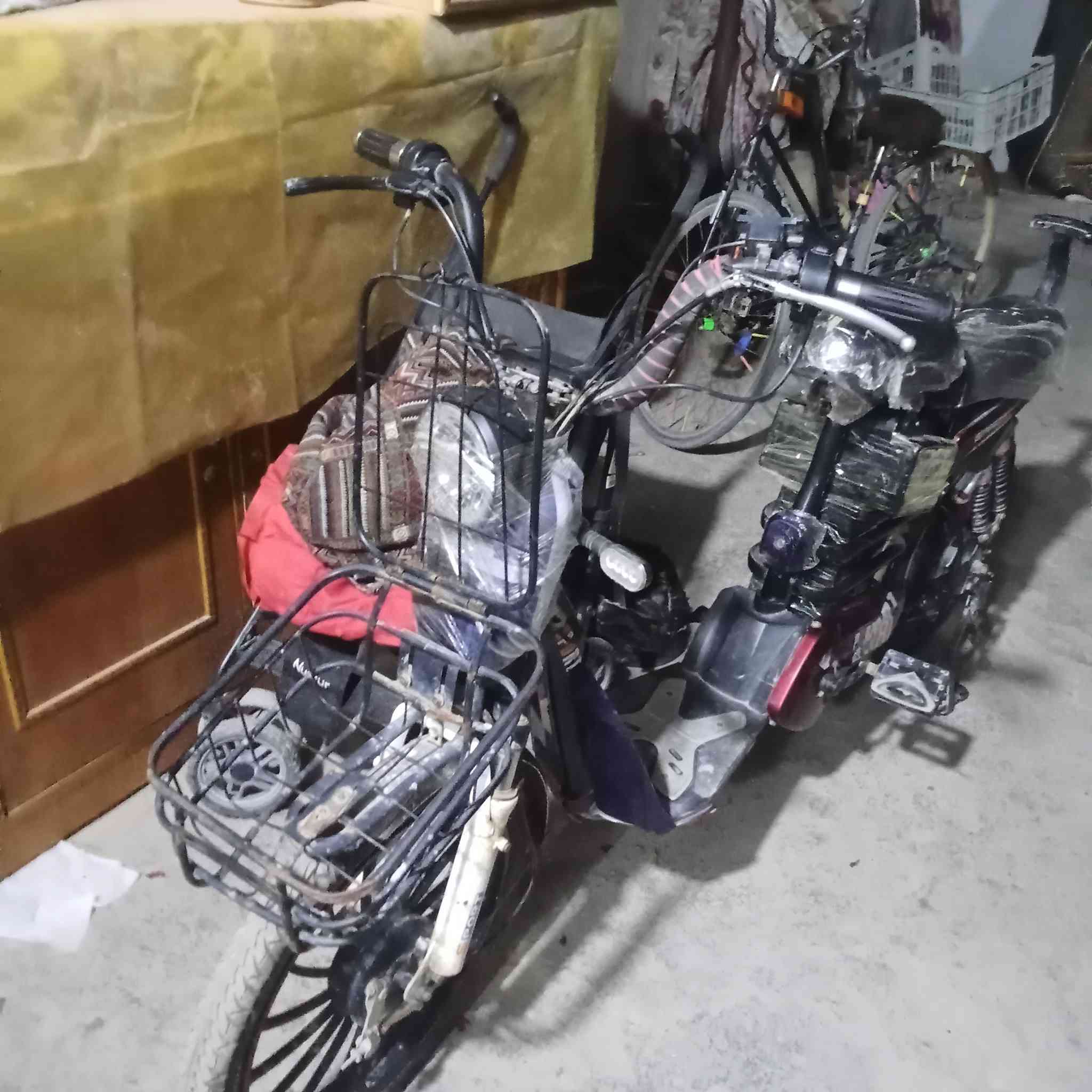 السلام عليكم بايسكل شحن حجم 20 بطاريات جدد تايرات جدد المكان كربلاء اقرب حي الصناعي متواجد خاص


**إذا كنت صاحب هذا الإعلان وتريد حذفه لأي سبب، رجاءا أرسل رسالة إلى الدعم الفني**