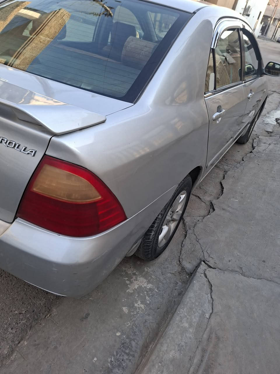 كورولا بيكاتشو موديل 2005 محرك 1600
تبريد تدفئة شغالات مصبوغة عام للجمالية بيهة جاملغات خلفية رقم بغداد باسمي السعر 78 وبيهة مجال بغداد الدورة 
***********
