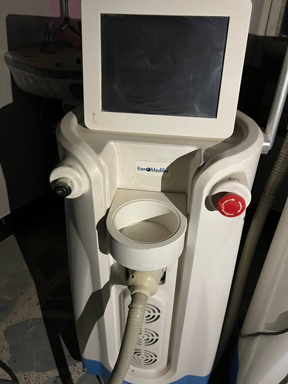 مجموعة اجهزة تجميل للبيع المكان ديوانية ***********
للمعلومة تم اغلاق المركز وعرضتهم للبيع
