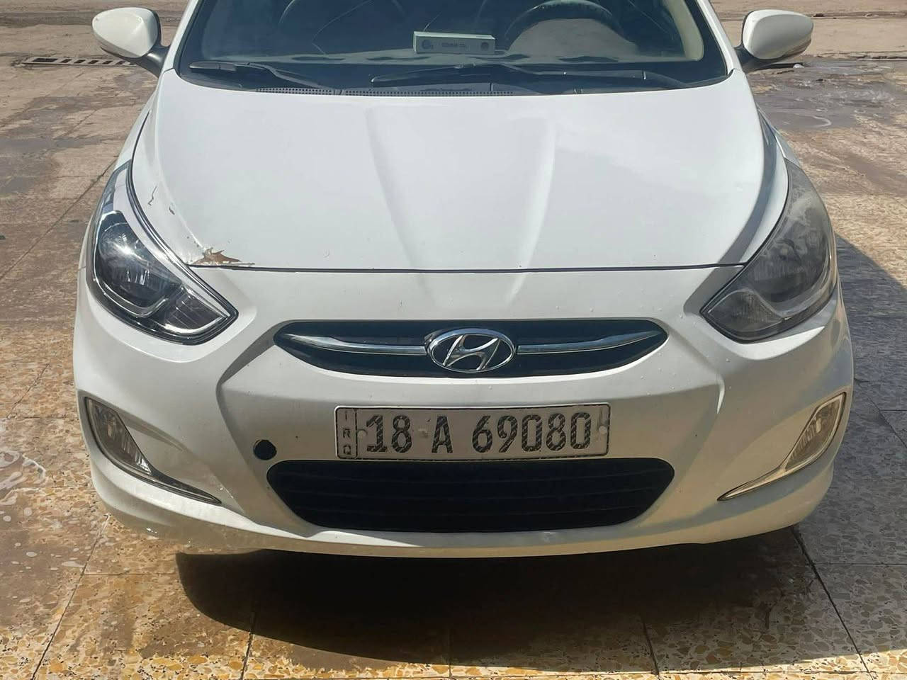 السلام عليكم 
اكسنت موديل ٢١٠٤ خصوصي ابيض اللون
 رقم بابل انكليزي سنويه ل ٢٠٢٩ بأسمي
 تخم تاير جديد وباتري جديد 
نقص تبريد فقط
وبيها بارد بحافة البنيد وقبق الجنطة مثل مامبين بالصور 
السعر .... 95$ وبيها مجال 
للاستفسار الاتصال على الرقم 
***********
