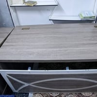 ميز مكتبي 175 وبي مجال بسيط نظيف لوك  07719529214