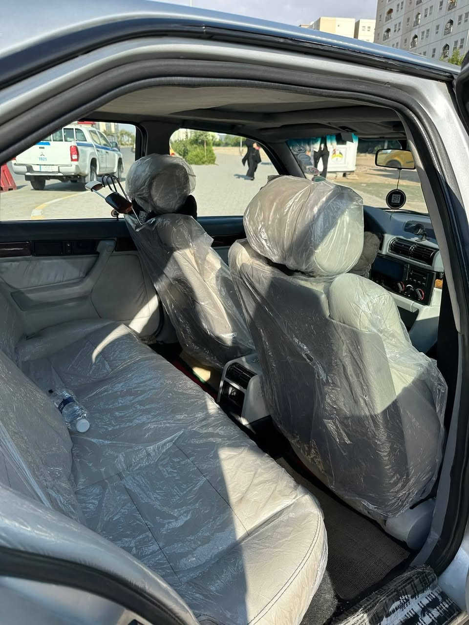 السلام عليكم اخواني أرجو منكم قراءة جميع الكتابة عن مواصفات السيارة
ومن ثم الاتصال والاستفسار
مكان بغداد بسمايه

*********** أمير
***********ظافر
BMW بي أم
سيارة حجم اصل 525 محرك مسكر فانوس السيارة منظومة غازو وبانزين  محسن المحرك
اوتوماتيك
موديل1992
سيارة صبغ عام فقط للجمالية فقط
اللون سلفر
مواصفات السيارة VIP
سقف سلايت
سيارة حلووا
أربع جامات كهربائي
كشن كهربائي وغرفة ملكي
مرايات كهربائي
تخم طائرات جداو EM
وياله ALPlNA
صوت رياضي 
تبريد ثلج❄️
سيارة مكفوله من حادث من ضربه
صدر خلفية امامي كلشي حدادية جديد
سيارة ما بيه برغي نقص كلشي على البلاد واضح
موجود صورة وفيديو كامل للسيارة
السياره بل واقع احله من الصور 
شرط التحويل ثاني يوم
سنوية جديدة 2027
سعر سياره 88 وبي مجال
