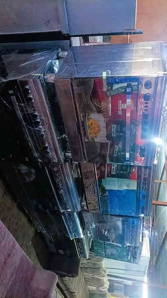 يعلن معرض ومزاد البركه عن وصول وجبه طباخات من ارقى مناشا العالميه يونوفر سال ايديال  طباخات فريش كريازي اي استفسار اتصل ع *********** او مراسلت الصفحه
