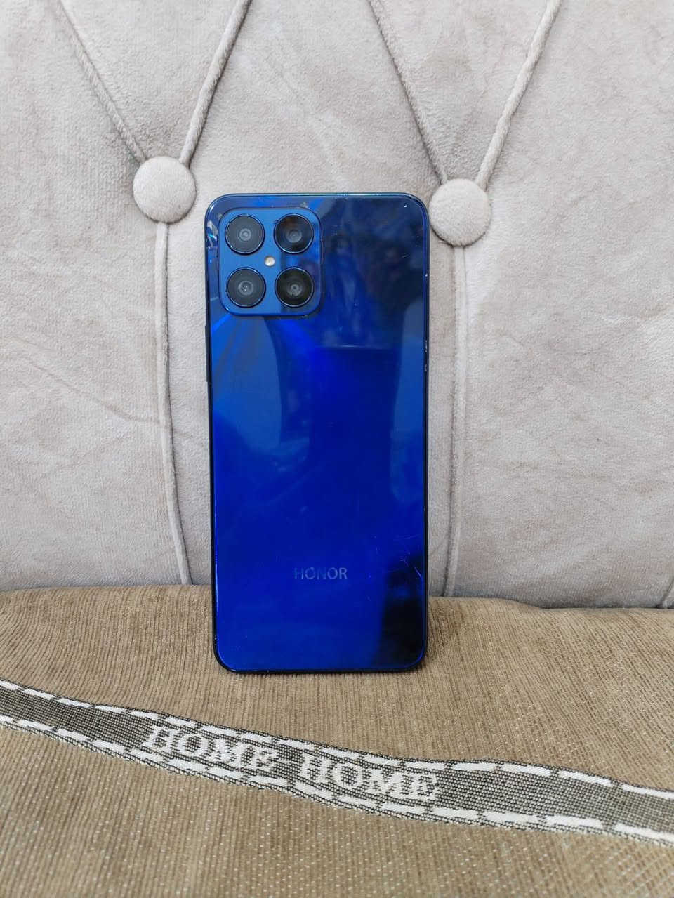 HONOR X8  ذاكره 128
السعر/100 وبيه مجال رجاء الموشراي لا يخابرني 👇
رقمي/***********
