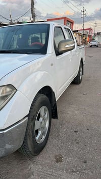 نيفارة • ٢٠١٢ • كفالة