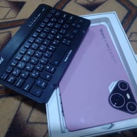 ايباد امزون • ٦٤ • كارتون وكيبورد