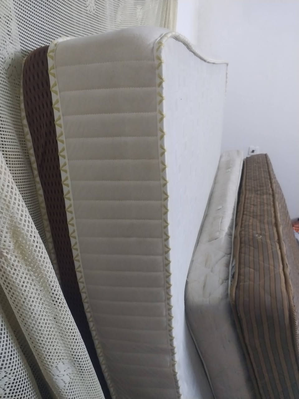 للبيع ***********
