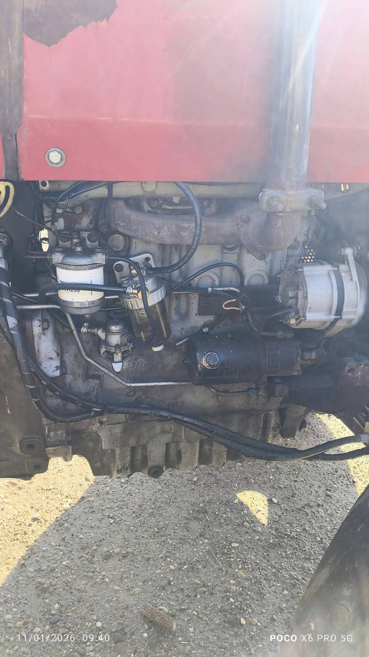 السلام عليكم مكينه فوركسن حجم 75 دبل اكسن جديد محرك وكير  وهدروليك شرط الشغل  مكينه فول مثل ما موضحه بل صوره المكان بغداد المكينه بدون***********
