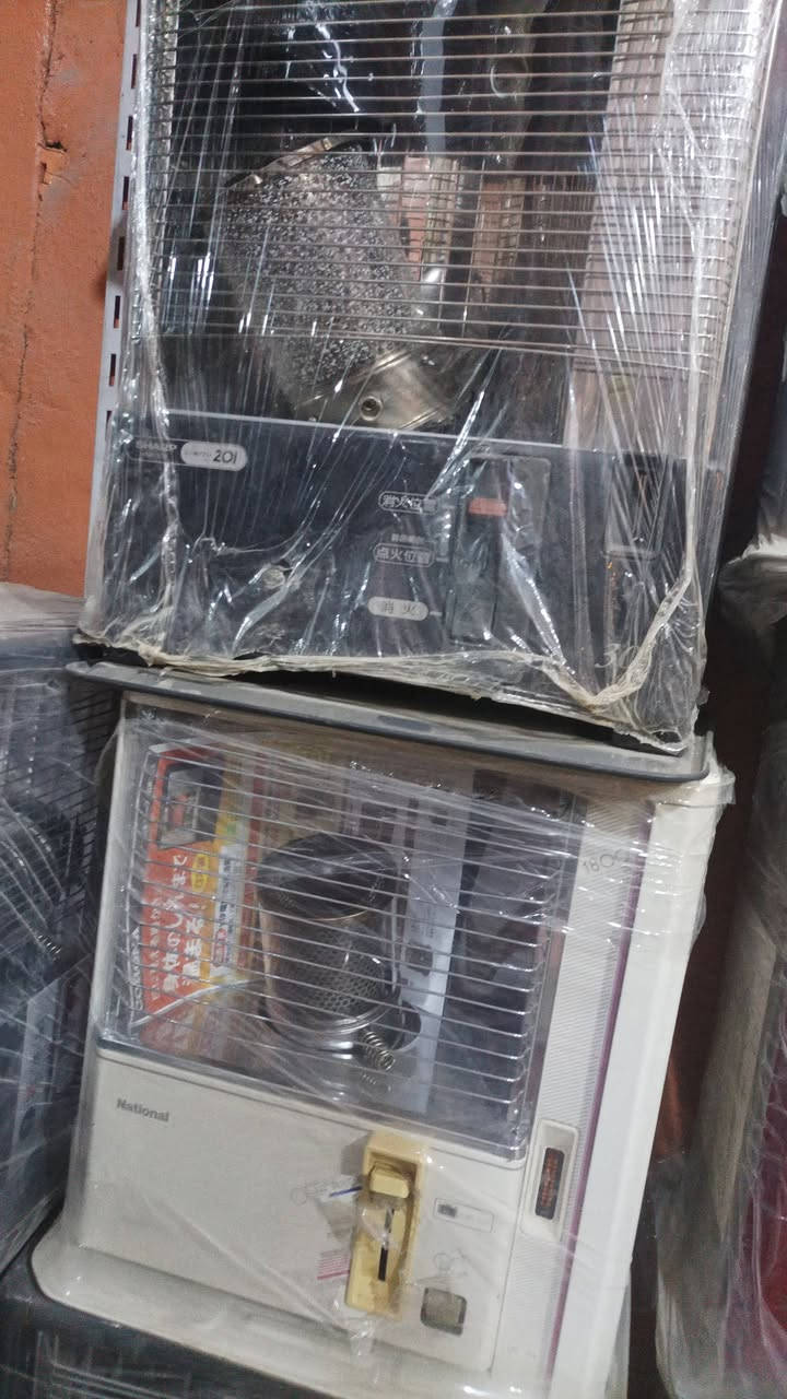 السلام عليكم 
صوبات نفطيه باله ياباني 
متوفر أحجام واشكال مختلفه 
العنوان حله حي العسكري شارع المكاتب 
*********** محمد الجدوعي
