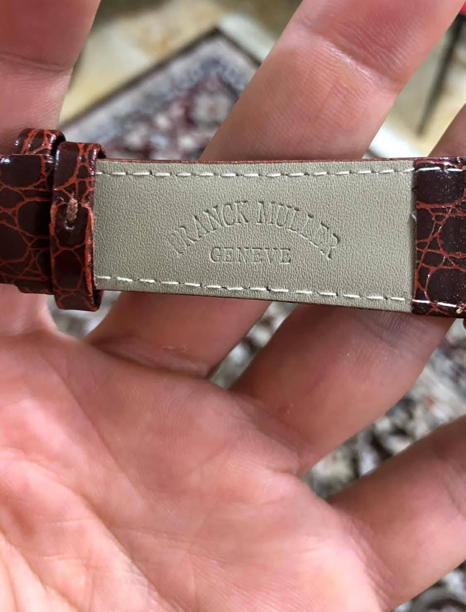 فرانك مولر اوتماتيك موديل قديم وزن ثقيل ضد الماء
غير مستخدم نظافة ١٠٠٪؜ مع العلبة
مكينتها اوتماتيك وتكويك تشتغل نظامين
قطر الساعة ٤٣
سناتر شغالة كلها
السعر 60  الف مع توصيل


**إذا كنت صاحب هذا الإعلان وتريد حذفه لأي سبب، رجاءا أرسل رسالة إلى الدعم الفني**