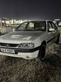 405 البيع.  مكينه بيها خيط تبخير مرشوشه حزام  سياره مانقصها شي رقم 077...