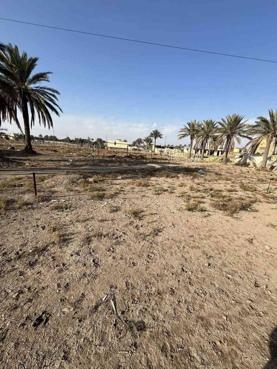 قطعة ارض للبيع
المساحة //200م 

الموقع // كاع السكندري 

طابو زراعي سند 25 تحويل مباشر 

الاستفسار اكثر اتصل او مراجعة مكتب البرق الهندسي 

الكائن طريق المعاره مقابيل الغسل 

***********
