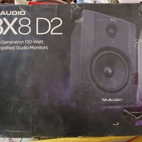 سماعات استوديو • M-Audio BX8 D2 • كربلاء المقدسة
