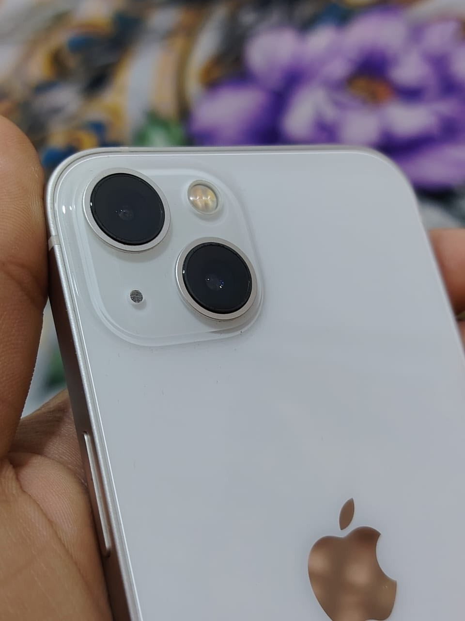 السلام عليكم ايفون 13 عادي للبيع فقط
ذاكره128 دبل نضافه100
نموذجM
 فقط مبدل بطاريه اصليه  نسبه100 الباقي كله نورمال شرط حاسبه 
***********
***********
سعر380 وبي مجال بسيط
