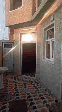 للبيع  للبيع دار 🏠 في قطعة 500 مساحتة 100م طابقين ركن علة شارعين شارع ...