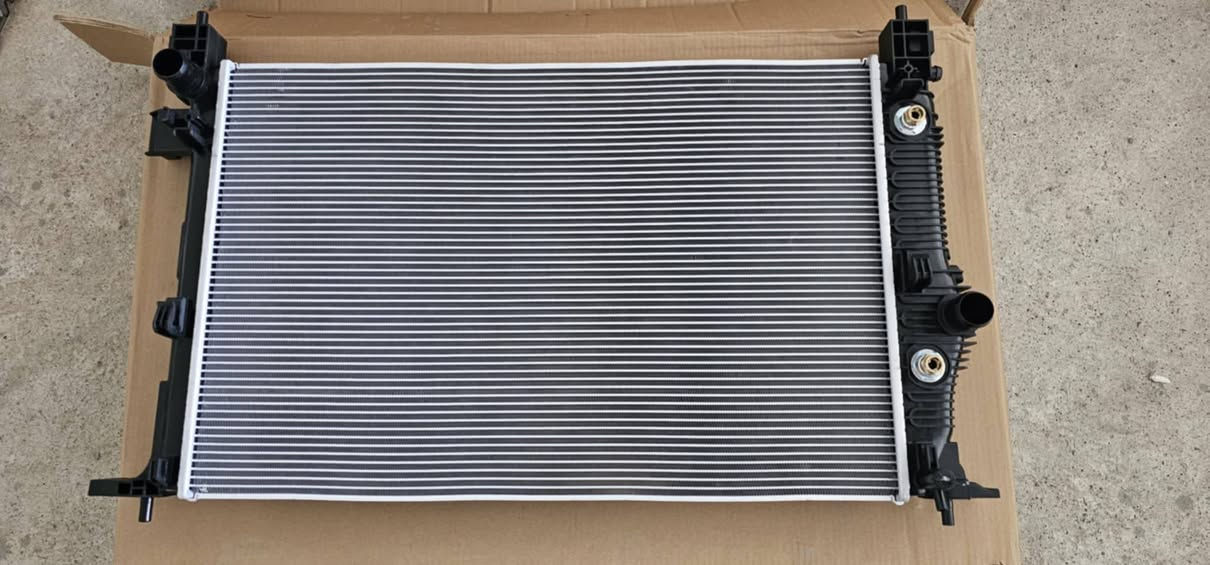 متوفر اغراض تراكس 24و25 
راديتر ماء 
راديتر تيربو 
راديتر تبريد 
مروحة كامله


**إذا كنت صاحب هذا الإعلان وتريد حذفه لأي سبب، رجاءا أرسل رسالة إلى الدعم الفني**