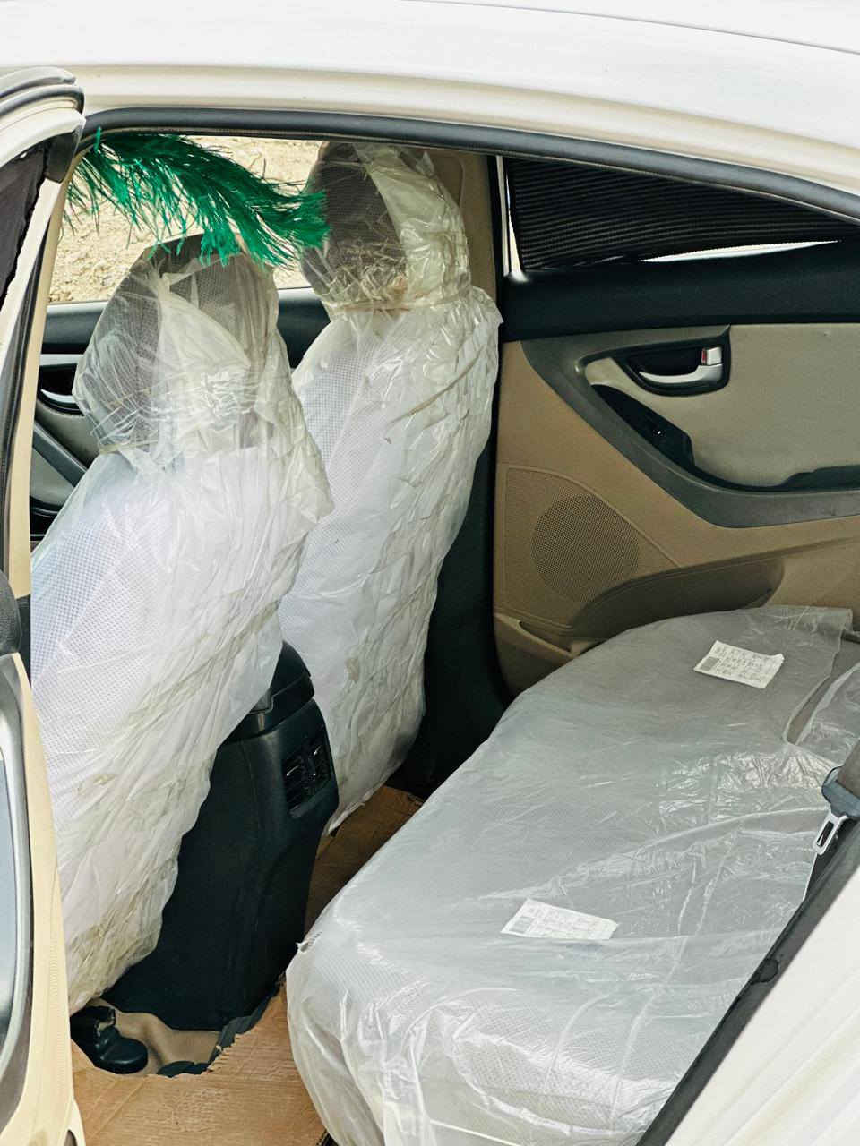 السلام عليكم
النترا اللبيع 2015 خليجي محرك 1800
فول مواصفات عده البصمه السياره حلوه 
السياره باسمي مداور ثاني يوم 
ضربته بيبان اثنين وشويه بالمدكر لامامي او بيه صبغ ..
شواصي حوض وللغد مكفول خاليه من العيب الشرعي 
للعلم تبريدها ثلج بس صار بيه خلل بدايت الشتاء وعفته 
والفحص موجود عندي يم كريم حسون 
السعر 105
الرقم
***********
المكان ذي قار سوك الشيوخ
