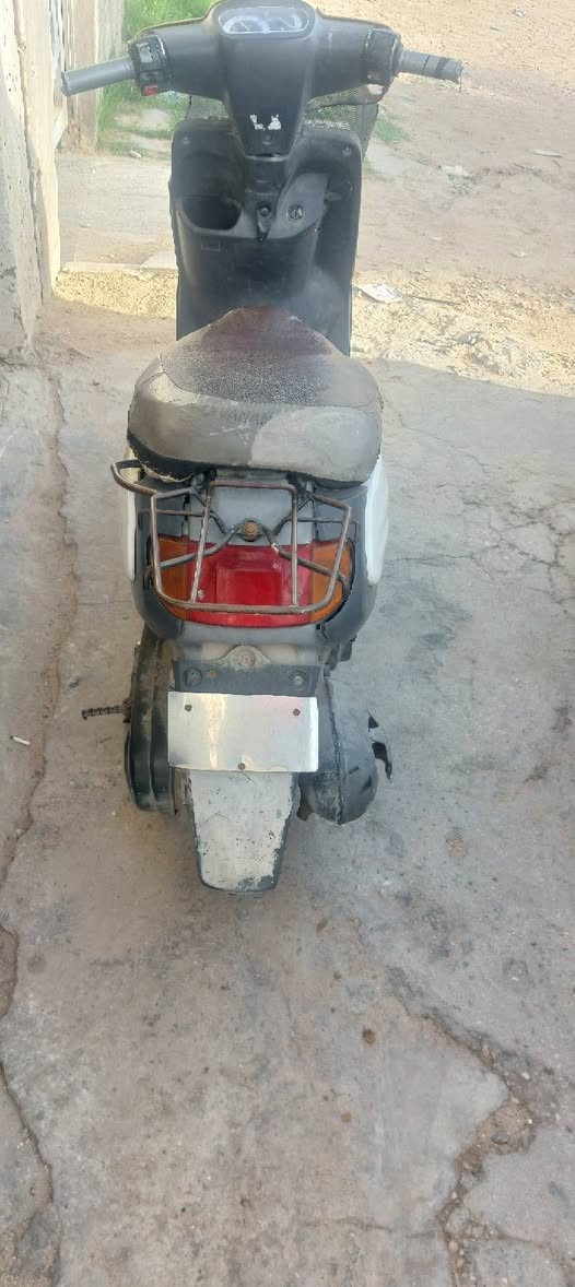 السلام عليكم لبيع منغولي شغالة  شاصي مكفول قبل فترة مجفتة يرادلها  شوية ترتيبات
ابيع كوم حديد (كوم حديد) 
السعر ١٥٠قفل قفل 
مكاني سيف سعد 
لتواصل ***********
