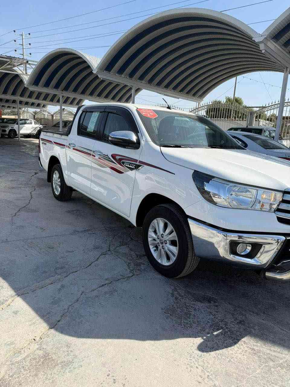 تيوتا هايلوكس ناصيه ساز موديل 2022 رقم سليمانيه ماشيه 38 الف مكفوله كفاله عامه فول مواصفات ومواصفات الساز معروفه السعر 277$ وبيه مجال قليل مكان السياره بابل مشروع المسيب للاستفسار *********** المحاويل, بابل
