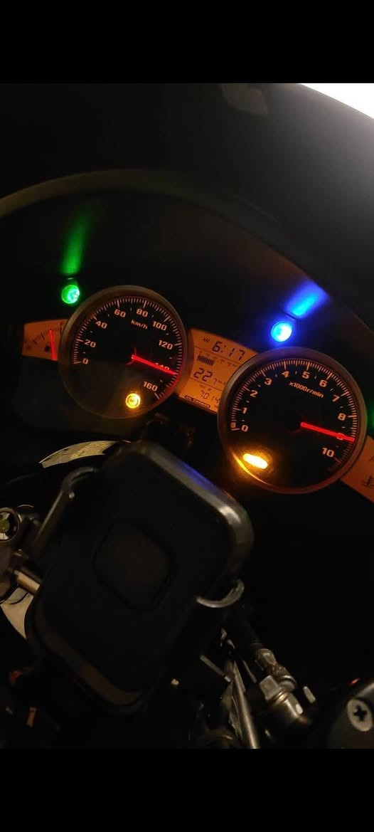 فورزا 010 s7
محرك مكفول كير شغال ٧ نمر مابيهه نقوصات عده الويل الخلفي بي عواج سعرهه ١٤٠٠ مكاني الدورة ابو دشير ***********
