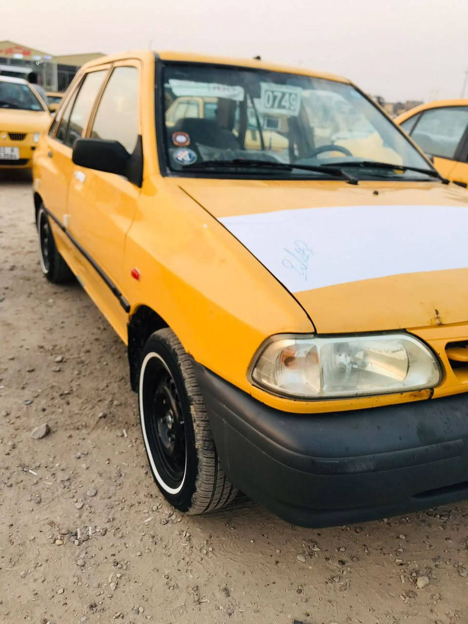 سلام عليكم سايبه للبيع موديل 2012سياره كفاله كل نقص مابيه سياره جاهزه من صدر وتخم تاير وباتري ومحرك +تبريد +تتفئه عله وضع شركه سياره رقم بغداد نكليزي 
بشر تحويل ثاني يوم سعر (37)...وبيه مجال مكان سياره بغداد/***********
