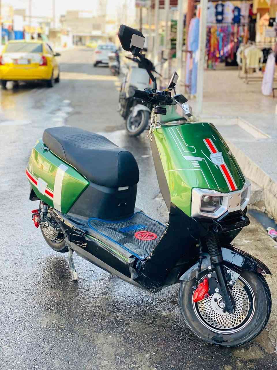 دراجه للبيع شحن ملف 2500 بطاريات شرط كلهم يقرون 10 الضفيره الجديد كله شغال السعر 500 وبي مجال رقم ***********
