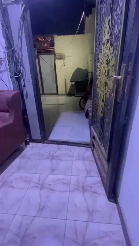 السلام عليكم بيت تجاوز للبيع بل جبيله شارع المفتيه سعر ب28وبي مجال الاستفسار الرقم ***********
