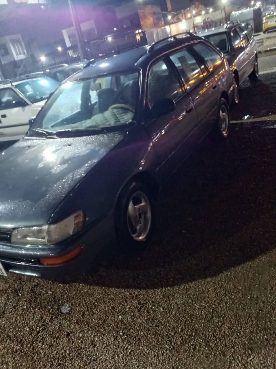 سلام عليكم سياره للبيع كورولا موديل 1993 محرك وكير جديد رقمه الانبار سعره 38 بيه مجال مكان الفلوجة ***********
