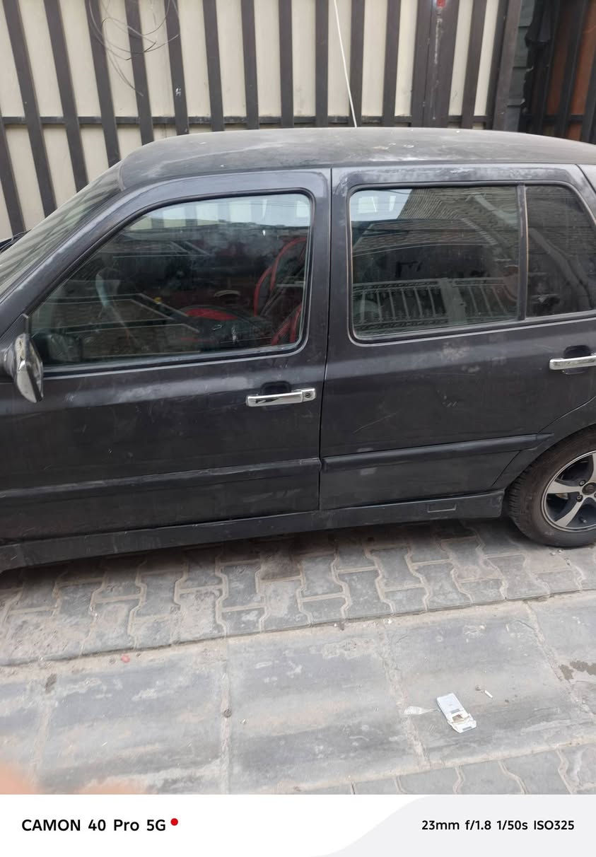 سياره كولف موديل 1994 سنويه اباسمي تحويل مباشر رقم بغداد تبريد شغال السياره نضيفه الاستفسار الاتصال ماعندي خاص ***********
