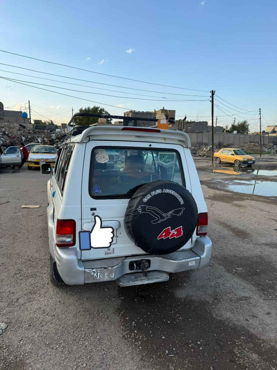 السلام عليكم قالوبر اللبيع موديل ٢٠٠٢ مكينة بلادية مكان بغداد رقم الهاتف***********
