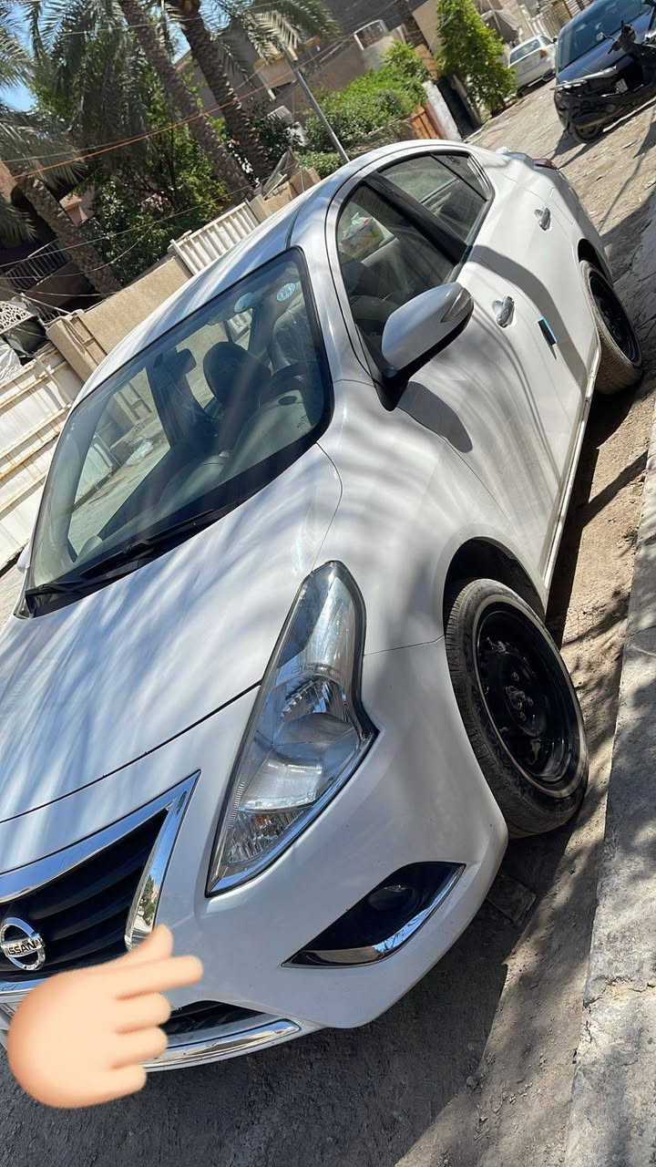 نيسان صني مصري موديل ٢٠٢٤ 
ماشيه ٤٧ الف فقط وضع الشركه 
رقم اربيل الدولي الجديد 
ب اسمي تحويل او وكاله بكيفك
سونار موجود وجديد 
( مكفوله كفاله عامه )
مواصفات :
شاشه اصليه
كامره خلفيه
قطعتين تبريد 
٤ جام كهرباء 
يدات نيكل 
بلوجكترات اصليه 
حساسات
اشاير بالمري
السياره بالكامل مدوشمه  
هزتها ل ٢٠٢٦
مكاني بغداد الغزاليه 
١١٥ وبيها مجال بسيط حك الجيه


**إذا كنت صاحب هذا الإعلان وتريد حذفه لأي سبب، رجاءا أرسل رسالة إلى الدعم الفني**