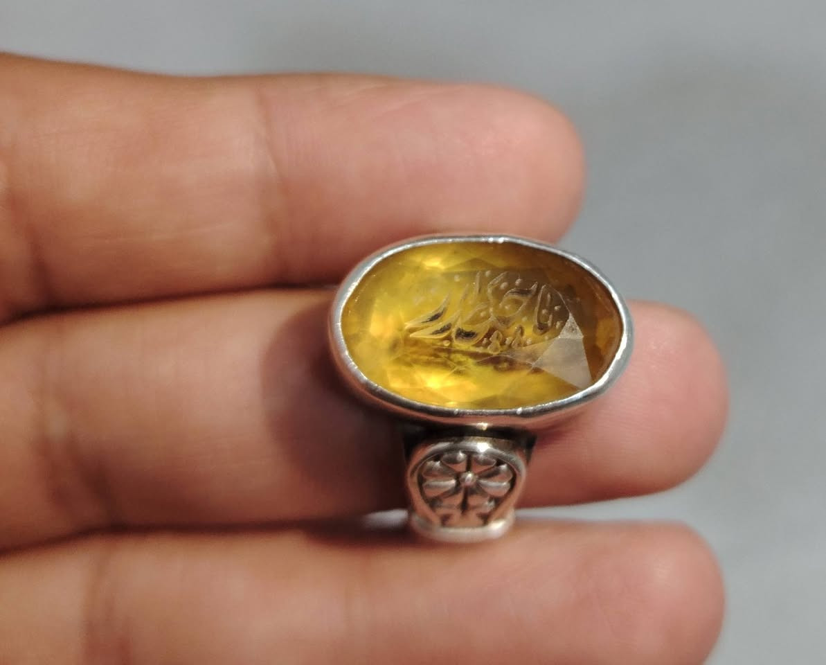 سترين مكتوب( يا حيدر)  صياغه ثقيلة سعر خاص واتساب فقط
***********
