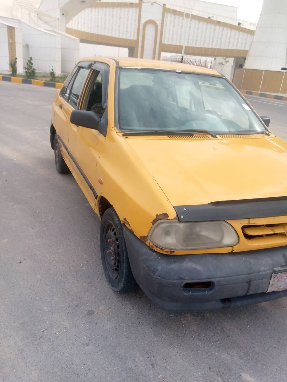 سلام عليكم سياره سايبه للبيع موديل 12 سياره جاهزه سعرها 10 بيها مجال للشري مكاني  ناصريه غراف شراي ينتصل ***********
