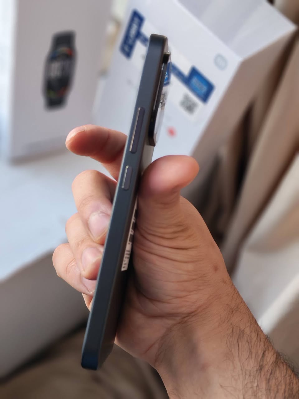 Xioami 17T- 512GB
اللون: أسود الذاكرة: 512GB نظافة 💯  عدد دورات الشحن: 12 مرة جميع الملحقات موجودة وما مفتوحة أصلاً  وياها الهدية باند شاومي السعر 775 الف   الجهاز غني عن التعريف المكان: بغداد / كرخ توصيل بغداد فقط
 للاستفسار: ***********
