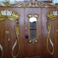 غرفة خشب عراقي • مستعملة نضيفه • ضرر بسيط