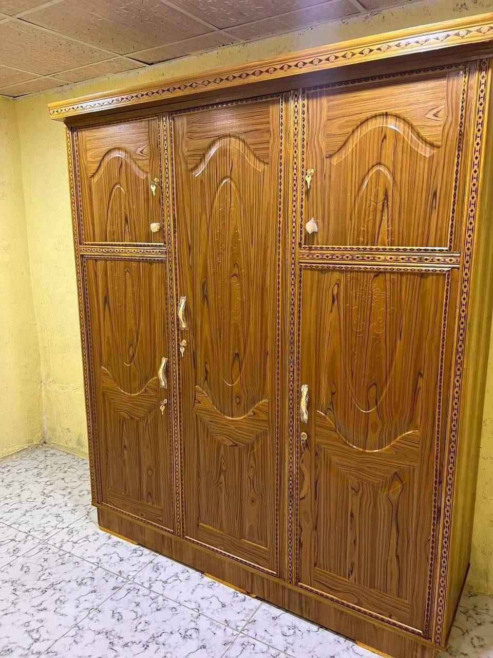 كنتور 3  باب قياس عرض 180  سم ارتفاع 220 سم 
الوجه صاج 4 ملم  الداخل خشب الضهر جرجوبة براغي 

🎇السعر270

  اضافة مراية 10 آلاف ورف 5 
توصيل وشد بغداد مجانا محافظات  قريبة 40 الف 
 

وأطراف بغداد 10 الف


**إذا كنت صاحب هذا الإعلان وتريد حذفه لأي سبب، رجاءا أرسل رسالة إلى الدعم الفني**