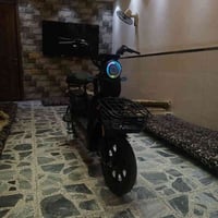 السلام عليك  دراجه شحن حجم 14 جديده   5 بطاريات حجم 20  (وسط)  ملف 100...