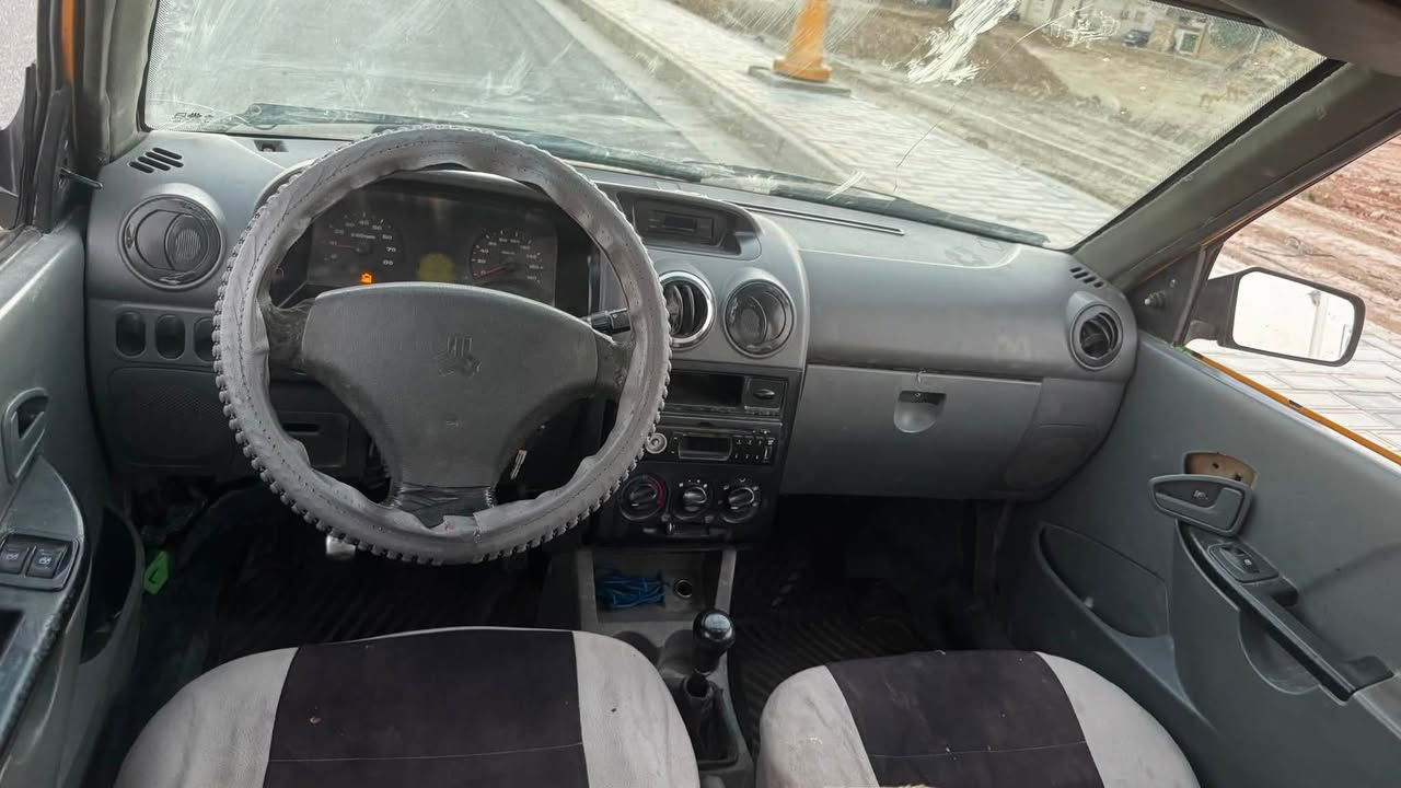 سلام عليكم ورحمة سياره سايبه  موديل14 رقم بصره سنويه نافذه ٢٠٢٠ سياره براكيت مال سايق طاك سياره مكينته بيه خيط سعر ١١ورقه وبيه مجال الستفسار (***********)

