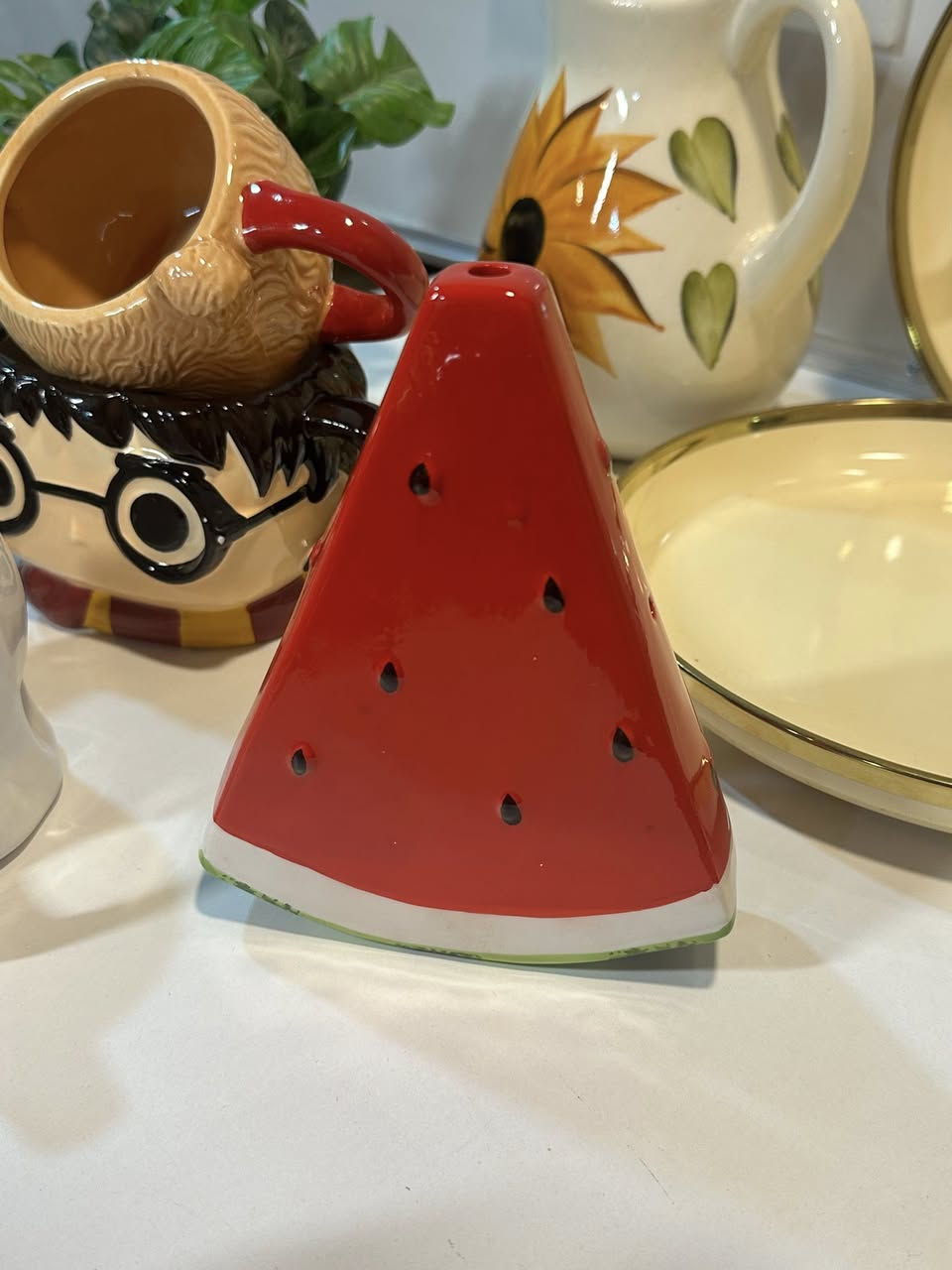 فرفوري  لا والله مو فرفوري تحف فنية اي قطعة تعجبكم وتريدون تحجزوها دزوها وتدللون🌹


**إذا كنت صاحب هذا الإعلان وتريد حذفه لأي سبب، رجاءا أرسل رسالة إلى الدعم الفني**