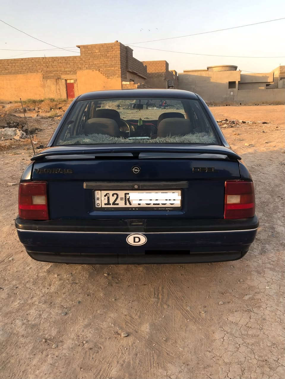 سلام عليكم للبيع اوبل فكترا حجم 16 موديل 92مكفوله كفاله عامه مصبوغه عام جماليه فقط  هزه جديده سنويه لل30 باسمي كير ومحرك شرط السعر 40 
كورك:***********
اسيا:***********
