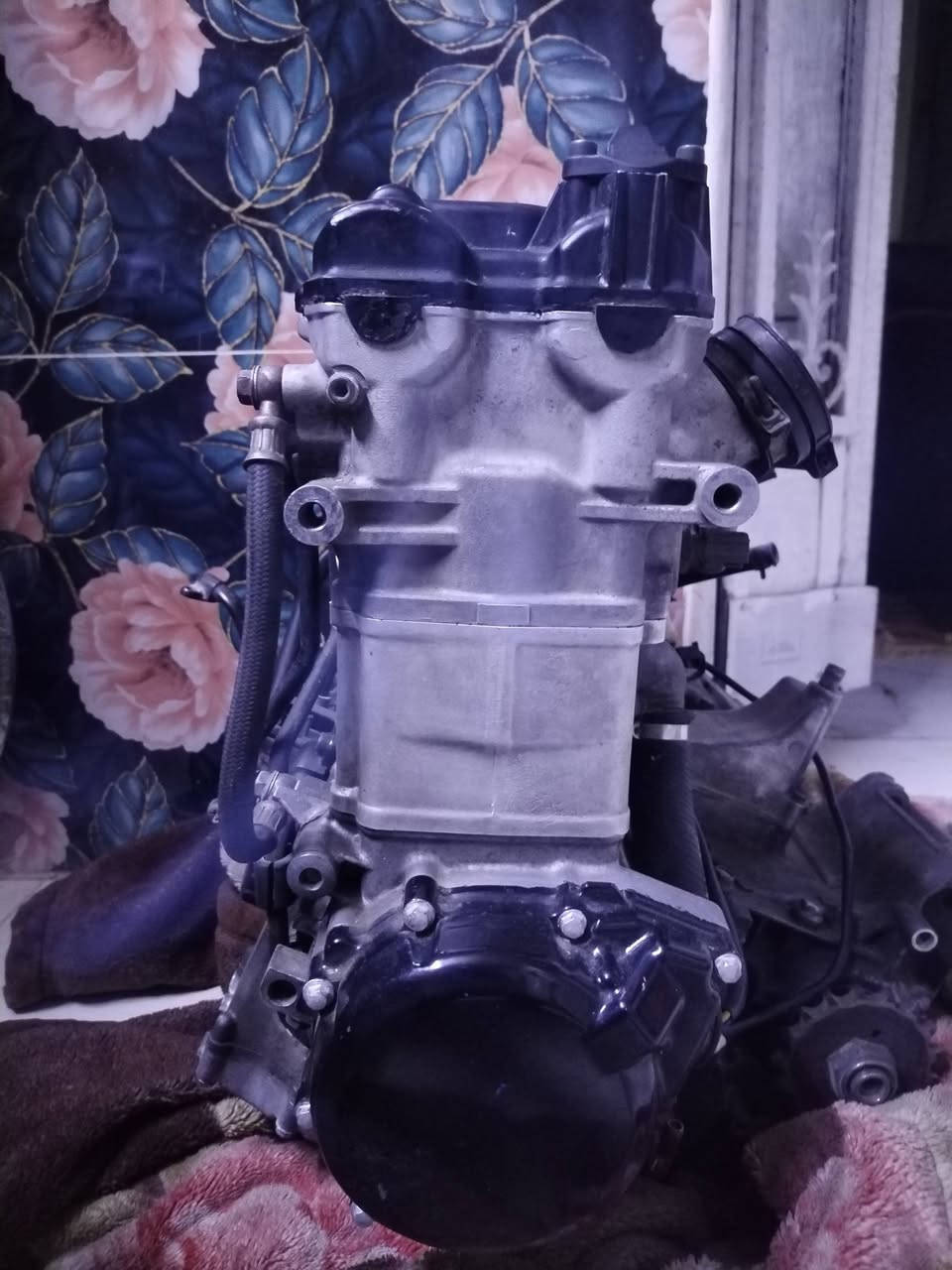 السلام عليكم
مكينه هايبوزا 1300 فول الفول حاويه لللبيع

حط سعر وبالعافيه ع الي ياخذه

***********
