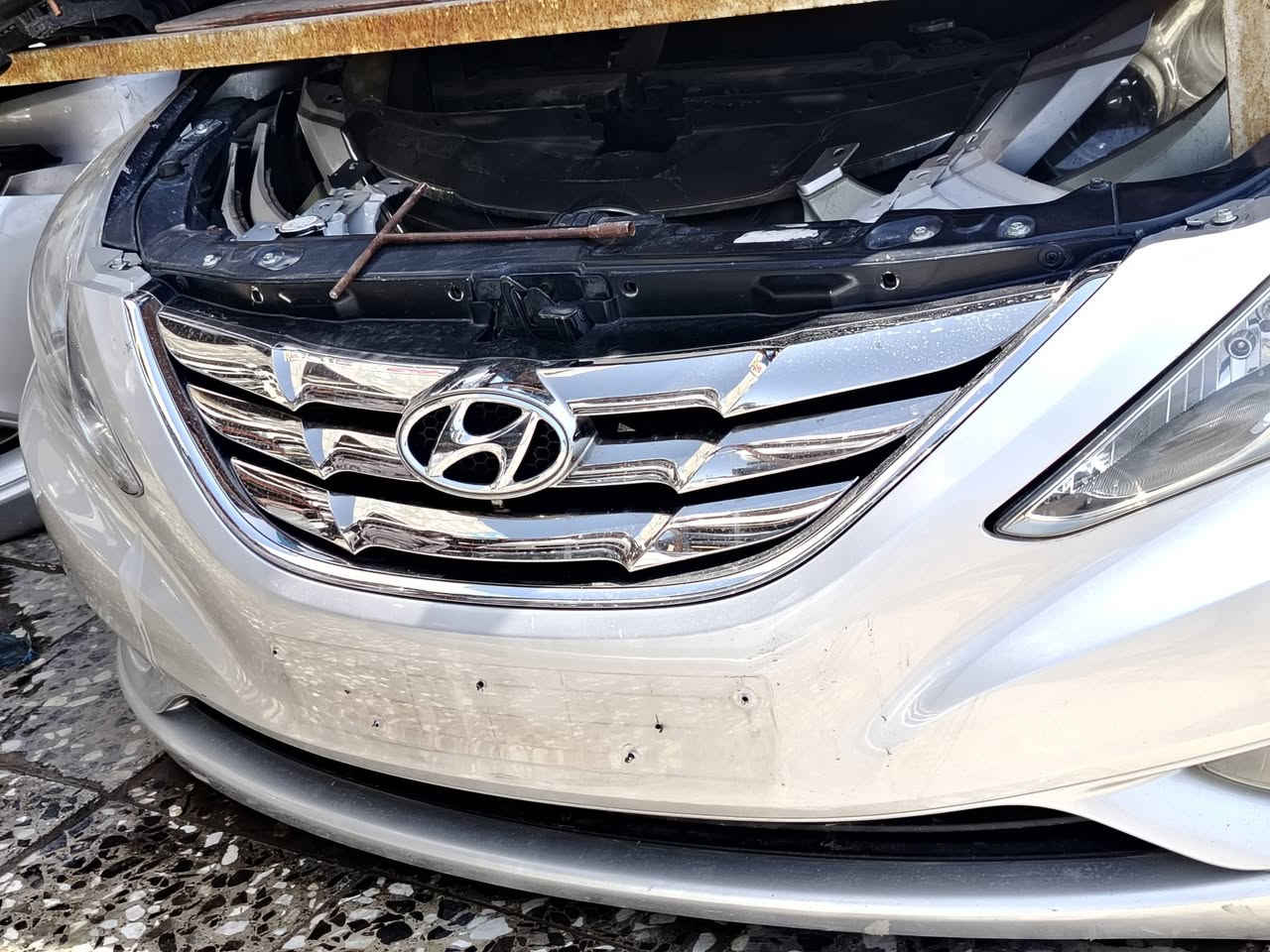 ربع سوناتا ٢٠١٤ كامل مع الراديترات
السعر ٢٦٠ $$
***********
