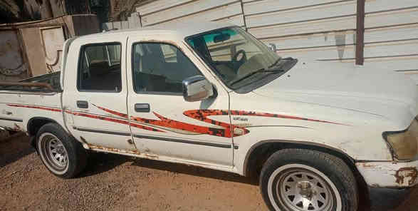 دير موديل ٢٠٠٦ جاهزه حداديه تخم تاير محرك جديد رقم بابل مكفوله من الضربه والصبغ السعر ٢٧ ورقه وبيها مجال عنوان كوفه جسر ام عباسيات ***********
