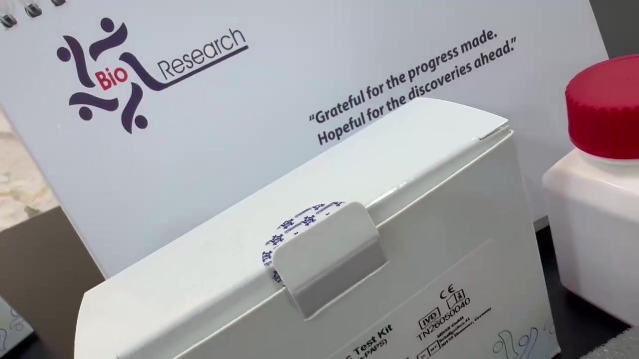 ✨ Zinc Test Kit (5-Brom-PAPS) ✨
قياس دقيق لمستويات الزنك في السريم  لدعم تشخيص ومتابعة حالات نقص أو زيادة الزنك في الجسم.
يتميز الكت بثباتية عالية ونتائج موثوقة، مما يجعله خيارًا مناسبًا للمختبرات الباحثة عن الجودة والدقة.
✅ نتائج دقيقة وسريعة
✅ سهل الاستخدام على أجهزة الكيمياء السريرية
✅ جودة مضمونة من Bio Research
✅ مناسب للاستخدام الروتيني في المختبرات
📩 راسلونا الآن لتوفير هذا الكت وباقي مستلزمات المختبرات بأفضل خدمة وجودة. 🧪💙

***********
