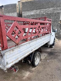 سيارة حمل • عليها مجال • رقم بابل