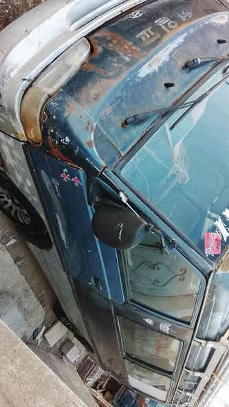 السلام عليكم
هونداي للبيع 
جاهزة رقم صدامي 25$ وبيها مجال
***********
***********
