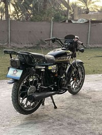 سيفان ايراني • موديل 25 • أوراق سكنر