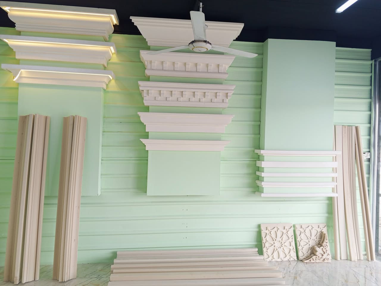 ✨ بكل فخر واعتزاز ✨

نـعلن عن الافـتتاح 
✨ مـعرض عـلي حـسن للـديكور والواجـهات الـحديثة ✨

حيث الإبـداع يلتقي بالـفخامة ✨
وأحـدث تـصامـيم الـديكور والواجـهات الـعصرية( لـجميع انـواع الـفوم الـتركي+مـواد لاصقة + طـلس)

📍 *الموقع* (المدائن_الوردية)

📞 للاسـتفسار: (***********)

حضوركم شرف كـبير لنا ❤️
كـونوا جـزء من بـداية نـجاحنا 🌟
